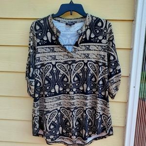 OTHYROCE women  floral T-shirt 3/4 sleeve  sz L.